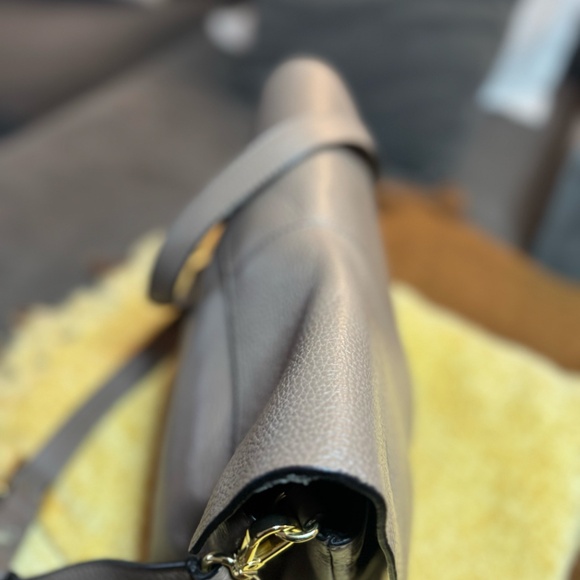 BCBG Natural Brown/Gray Purse - Medium - Picture 6 of 16